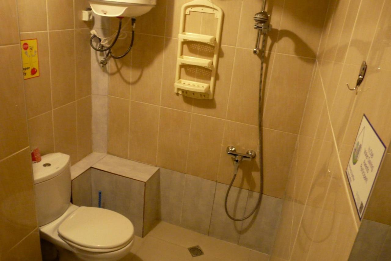 טביליסי Why Me Eco-Friendly Rooms מראה חיצוני תמונה